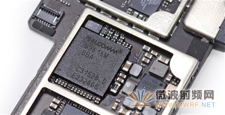 iPad Air上的高通MDM9615M基带芯片
