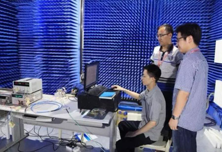 中国电科14所成功研制5G毫米波大规模MIMO天线